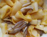 Gambar langkah 1 resipi Sotong Kicap Manis.