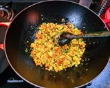 A picture of step 5 of Fulka with paneer bhurji.