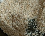 A picture of step 2 of Roasted Rajgira Halwa.