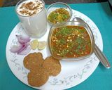 A picture of step 12 of Chapdi Tavo or Chapdi Undhiyu ---- A Saurashtra Platter.