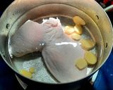 Hình bước làm 1 của món Gỏi xoài tai heo