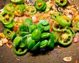 Foto langkah ke 4 dari resep Sambal Cumi Pete.