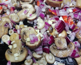 Foto del paso 4 de la receta: Ensalada de pechuga de pato con setas en escabeche