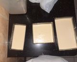 A picture of step 4 of Almond cake.