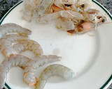 Foto del paso 2 de la receta: Arroz caldoso con langostinos y almejas