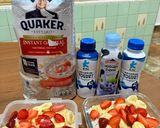 Foto langkah ke 1 dari resep Overnight oatmeal🍓🍌.