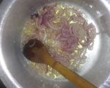 A picture of step 1 of Cowpeas pilau.