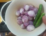 A picture of step 1 of Ulli kaaram spicy onion.
