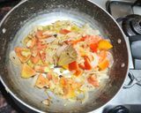 A picture of step 2 of Shahi Paneer.