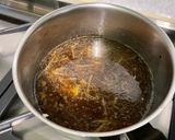 Une image de l'étape 13 de Poulet caramélisé au gingembre, champignons et carottes.