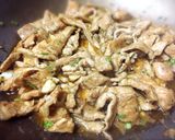 รูปขั้นตอนการทำที่ 4 ของ หมูนุ่มผัดกระเทียม2พริก(สายโขลก)