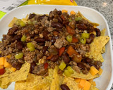 Foto del paso 6 de la receta: Nachos con frijoles y cheddar