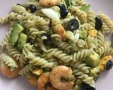 Foto del paso 4 de la receta: Pasta con aguacate y langostino