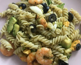 Foto del paso 4 de la receta: Pasta con aguacate y langostino