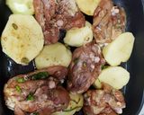 Foto del paso 2 de la receta: Pollo al horno con papas