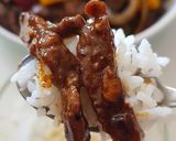A picture of step 1 of Beef Stir-Fry in Black Pepper Sauce.