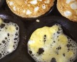 A picture of step 2 of Egg mini dosa with Schezwan chutney.