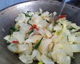 Foto langkah ke 3 dari resep Oseng Kikil (221).