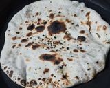 आलू कुलचा (Aloo kulcha recipe in hindi) रेसिपी चरण 6 फोटो