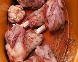 Une image de l'étape 3 de Souris d'Agneau Ails et Panais confits.