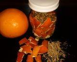 Foto del paso 1 de la receta: Mix Cáscara de Naranja y Manzanilla para el mate o Infusión