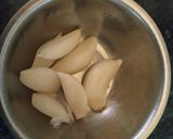 A picture of step 2 of Fried pomfret fish.