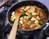 Une image de l'étape 13 de Soupe de pommes de terre et courgettes à la tomate.