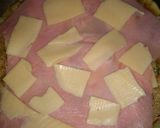 Foto del paso 4 de la receta: Tortilla de papas rellena de jamón y queso 💋
