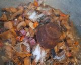 Foto langkah ke 5 dari resep Iwak Asin Telang Asam Manis Pedas.