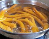 બેસન ગટ્ટા નું શાક (Besan Gatta Shak Recipe In Gujarati) રેસીપી સ્ટેપ2ફોટો