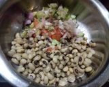 A picture of step 2 of Lobia veg salad (Black eyed pea salad).