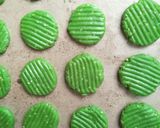 Foto langkah ke 6 dari resep Cookies greentea wijen.
