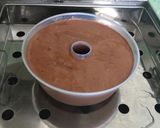 Foto langkah ke 4 dari resep Bolu kukus Coklat.