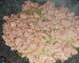 Foto del paso 3 de la receta: Picadillo de pavo con papas
