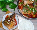 Hình bước làm 4 của món Cá cam kho cà chua (Biến tấu cách kho cá cùng gia vị Nhật)