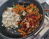 A picture of step 4 of Makhani wrap.