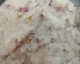 A picture of step 1 of Semolina dry fruit halwa.