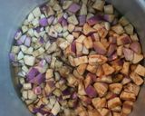 A picture of step 1 of Brinjal Stir fry Poriyal.