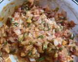 बटाटा पिझ्झा (Batata Pizza Recipe In Marathi) रेसिपी स्टेप 3 फोटो 