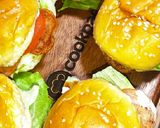 A picture of step 6 of Pepperoni Mini Burger 🍔.