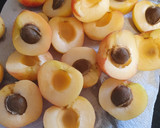 Foto del paso 1 de la receta: Mermelada de albaricoque y jengibre con toque de lima, inspirada en las mermeladas caseras de Tesa