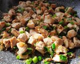 Foto del paso 4 de la receta: Pechuga de pollo con patatas