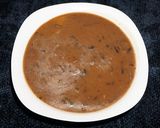 Foto del paso 3 de la receta: SALSA DE CHAMPIÑONES CON MERLOT, Rápida