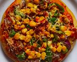 कॉर्न चीज पिज़्ज़ा(corn cheese pizza recipe in hindi) रेसिपी चरण 1 फोटो