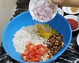 A picture of step 9 of Bhel Puri.