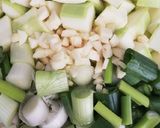Spagetti fészek cukkinis répás csirke raguval🤗! recept fázis 2 fotója