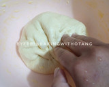 Foto langkah ke 3 dari resep Greentea Mushroom Buns.