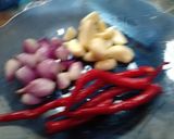 Foto langkah ke 3 dari resep 22. Sayur Asem Ikan Panggang.