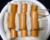 รูปขั้นตอนการทำที่ 1 ของ SO TTEOK KKOCHI｜โซต๊อก (ไส้กรอกต๊อกบกกี) 🇰🇷