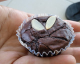 Foto langkah ke 4 dari resep Shiny Fudgy Brownies.